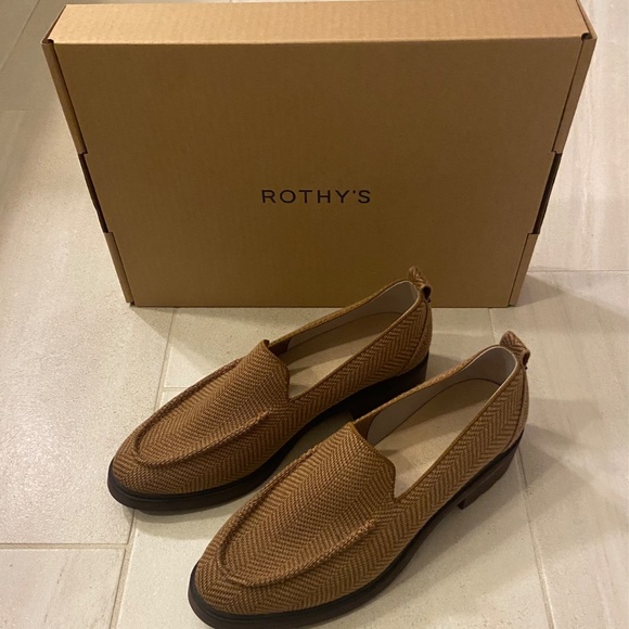 Rothy's Lug Sole Loafer - Picture 4 of 4